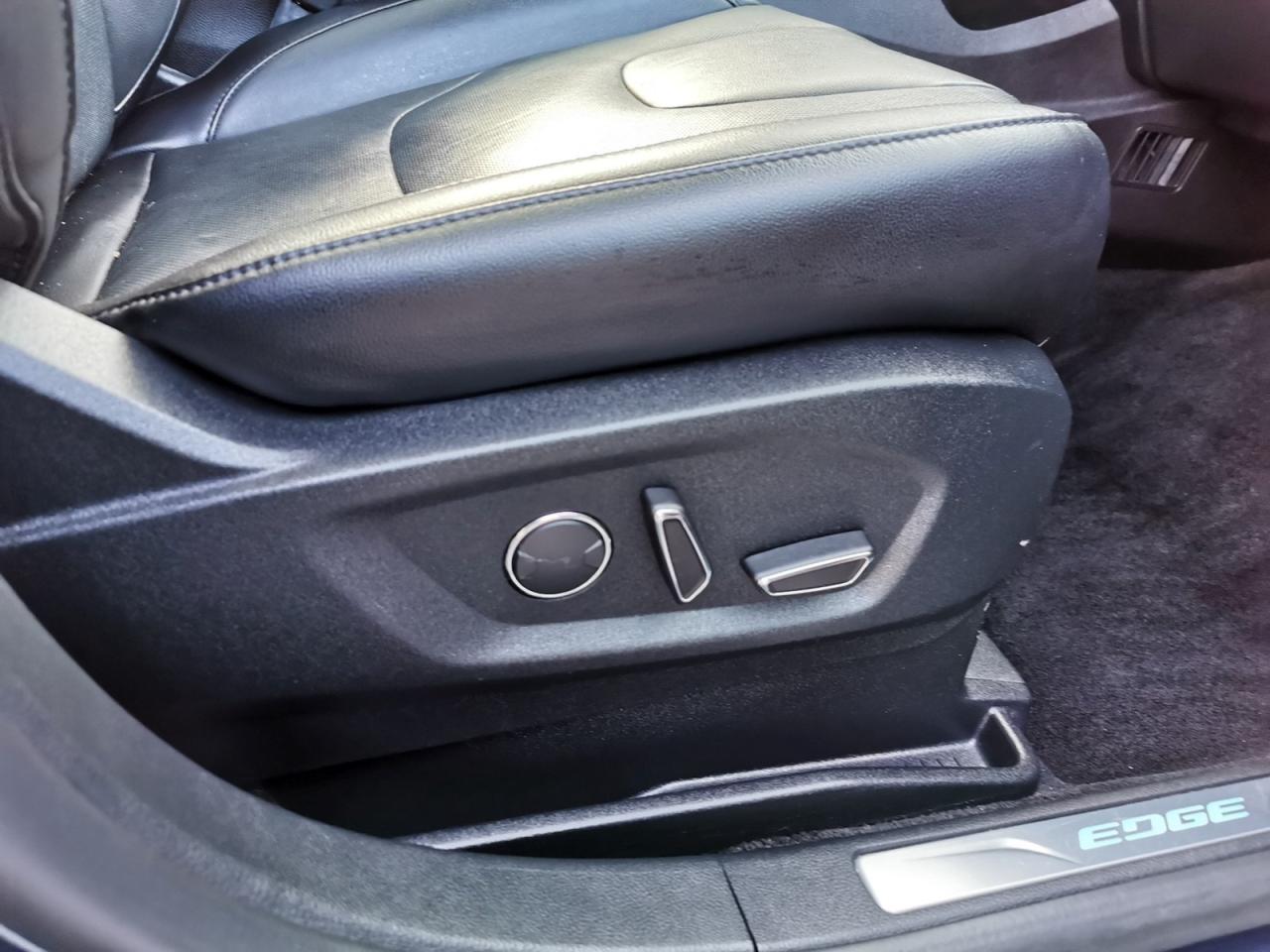 2017 Ford Edge Titanium - Photo #22