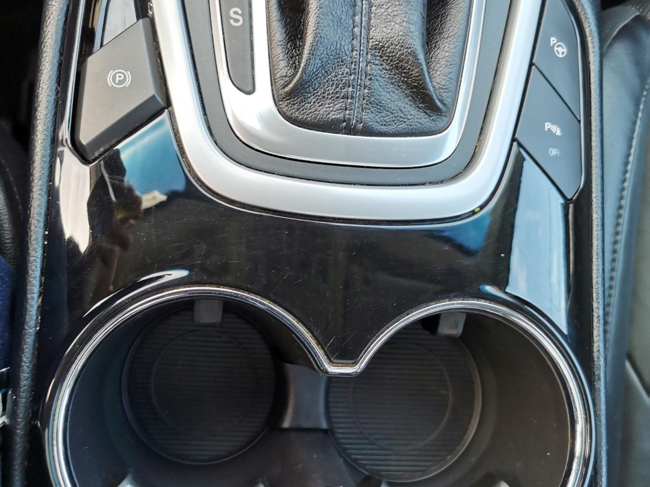 2017 Ford Edge Titanium - Photo #31