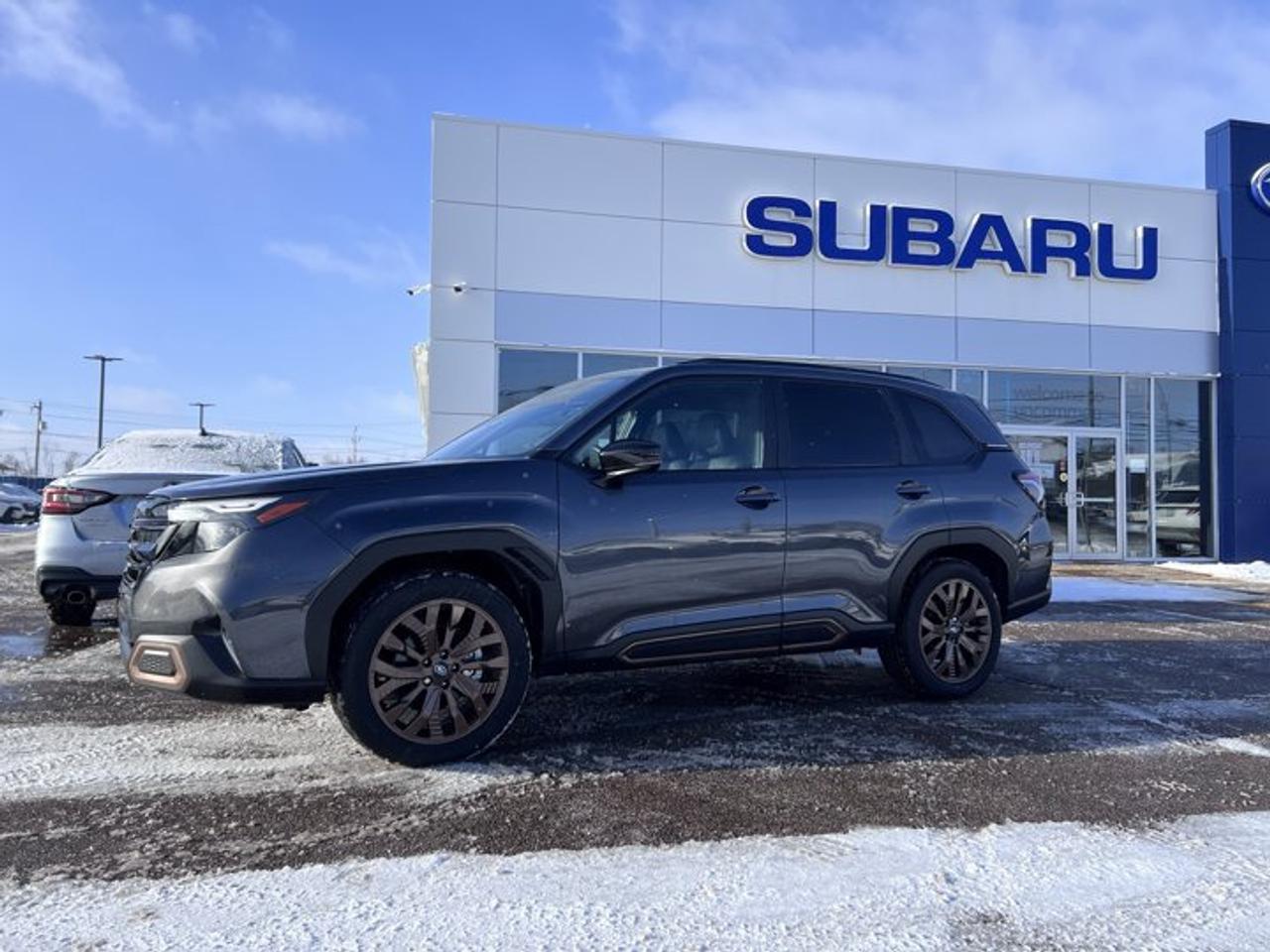 Small SUV 4WD, Sport AWD, 8-Speed CVT w/OD, Regular Unleaded H-4 2.5 L/152