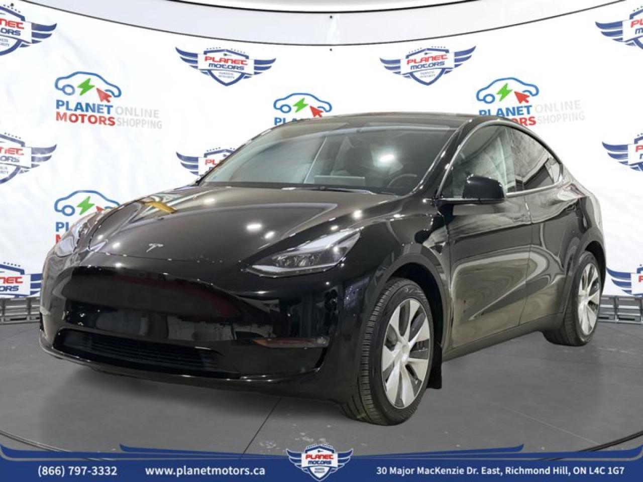 2024 Tesla Model Y LONG RANGE - Photo #9