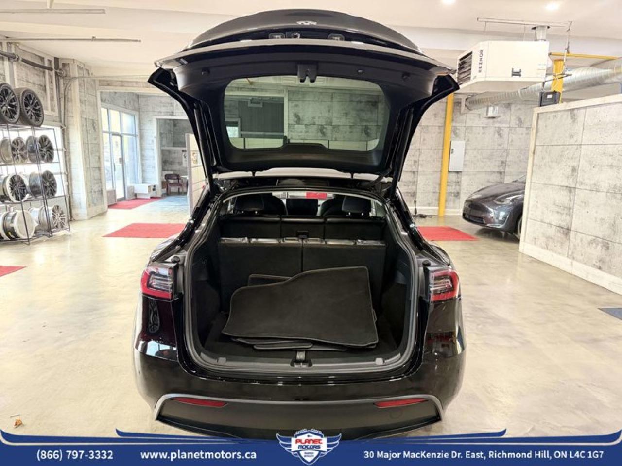 2024 Tesla Model Y LONG RANGE - Photo #13