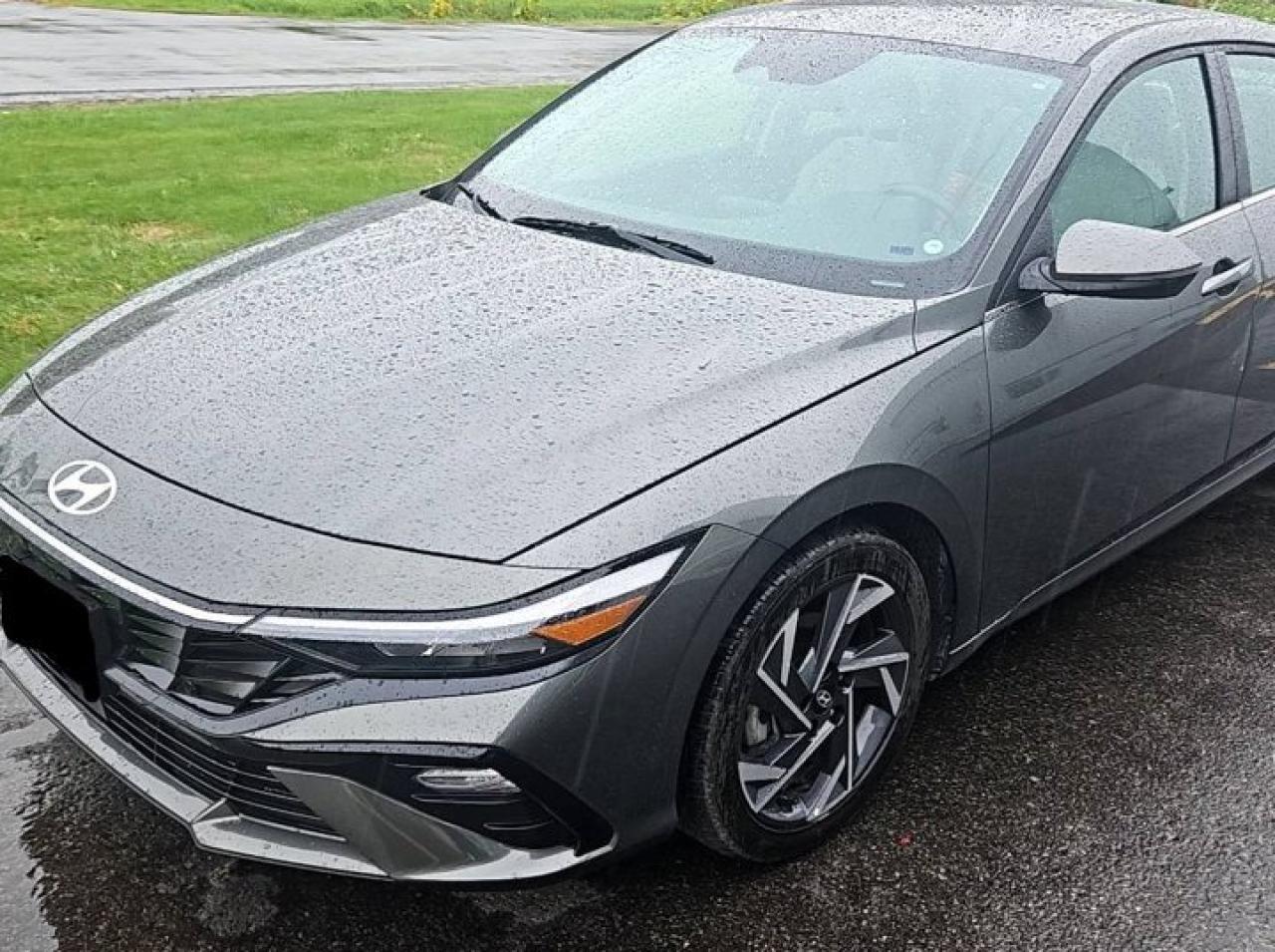 Used 2025 Hyundai Elantra Luxury IVT | Leather | Sunroof | Heated Seats + Steering | Remote Start | Adaptive Cruise and More ! for sale in Guelph, ON