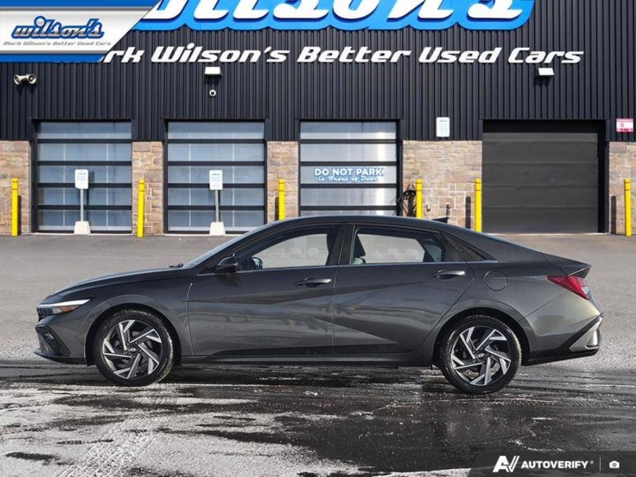 2025 Hyundai Elantra Luxury IVT | Leather | Sunroof | Heated Seats + Steering | Remote Start | Adaptive Cruise and More ! Photo