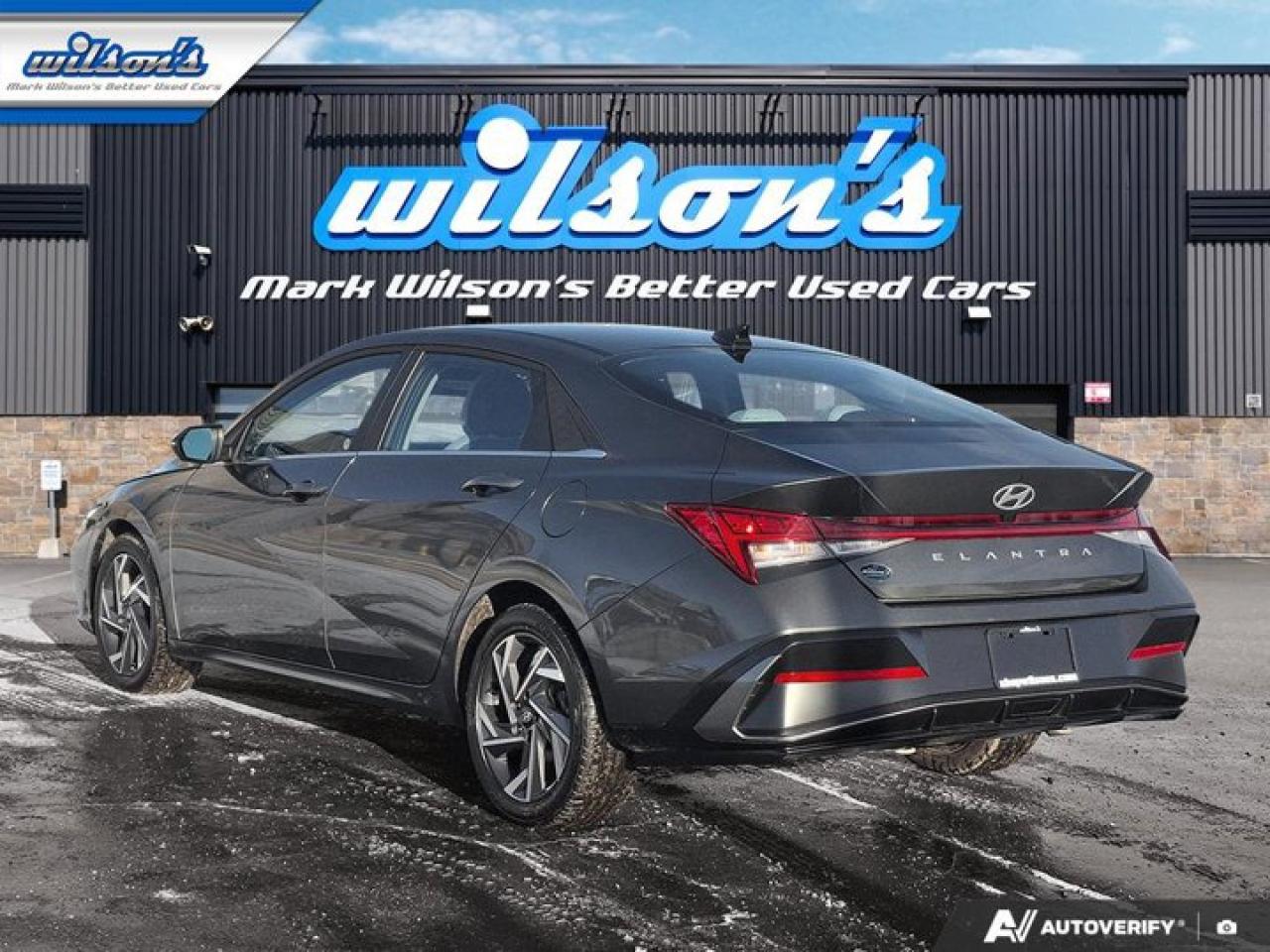 2025 Hyundai Elantra Luxury IVT | Leather | Sunroof | Heated Seats + Steering | Remote Start | Adaptive Cruise and More ! Photo2