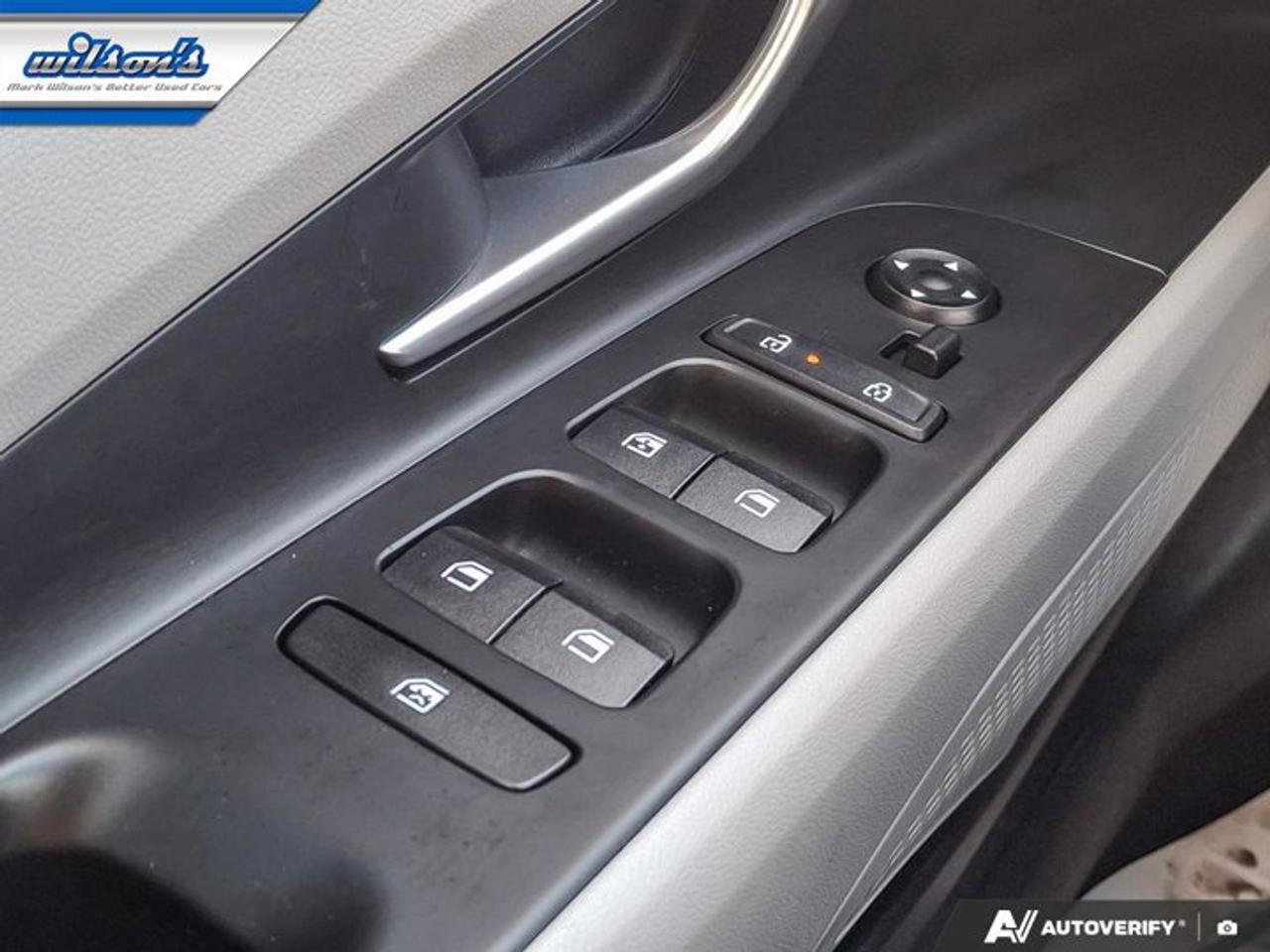 2025 Hyundai Elantra Luxury IVT | Leather | Sunroof | Heated Seats + Steering | Remote Start | Adaptive Cruise and More ! Photo