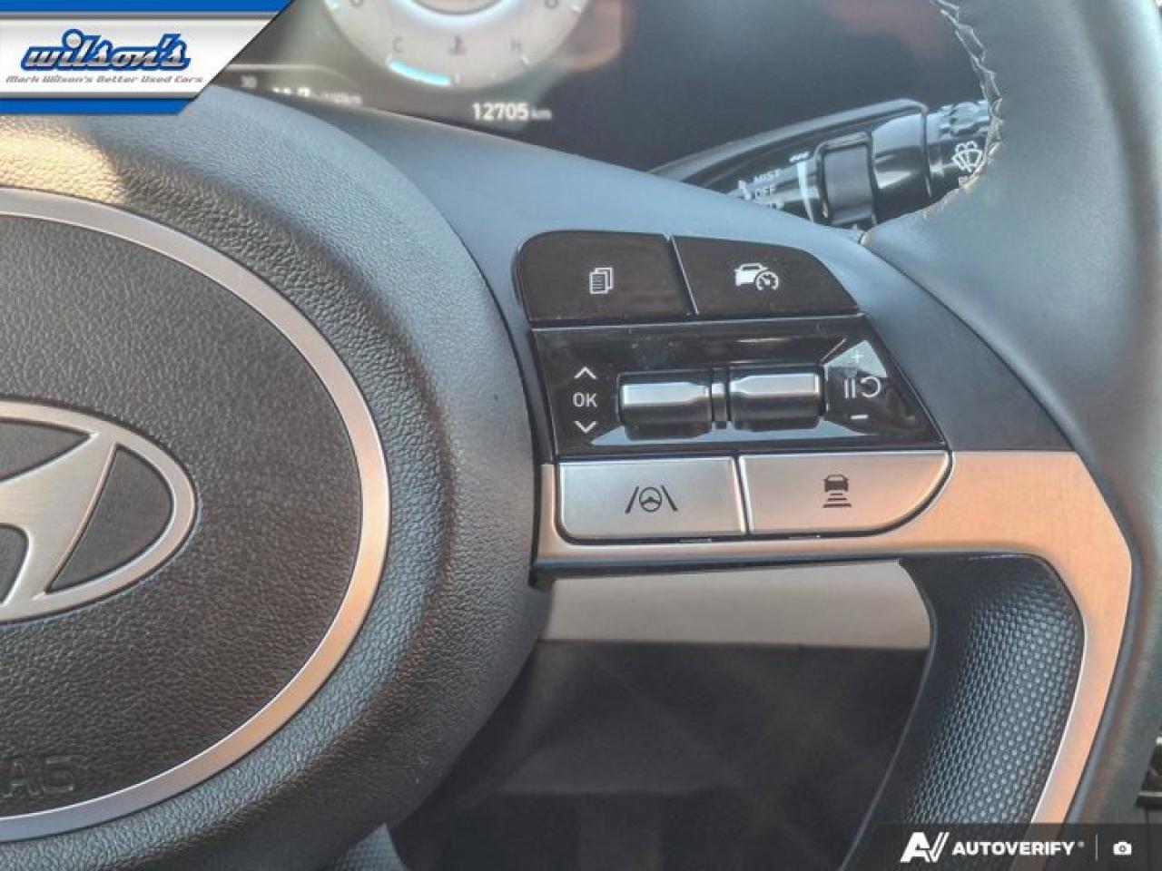 2025 Hyundai Elantra Luxury IVT | Leather | Sunroof | Heated Seats + Steering | Remote Start | Adaptive Cruise and More ! Photo