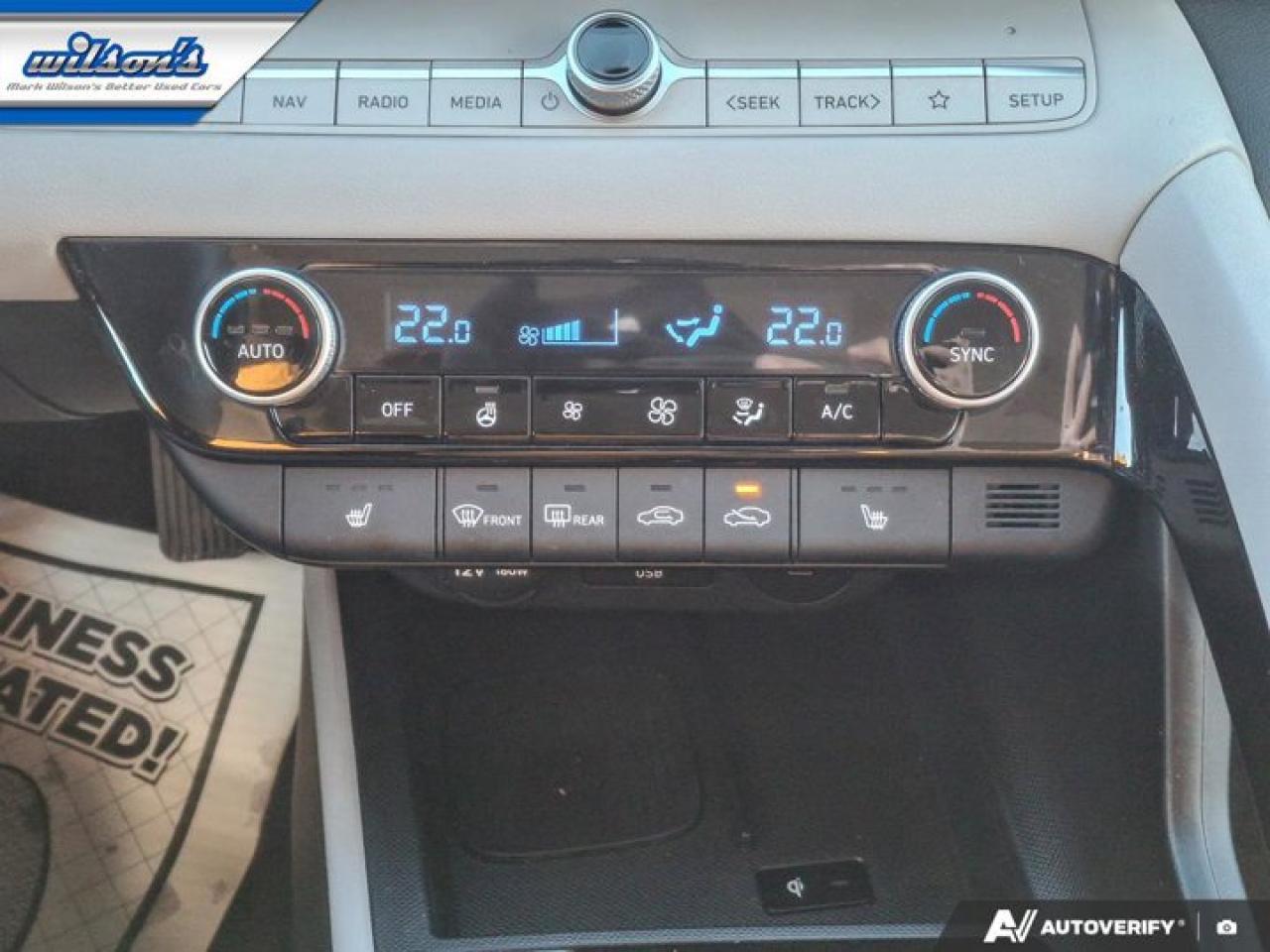 2025 Hyundai Elantra Luxury IVT | Leather | Sunroof | Heated Seats + Steering | Remote Start | Adaptive Cruise and More ! Photo