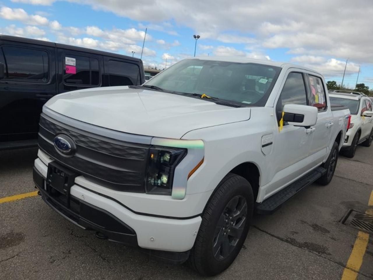 Used 2022 Ford F-150 Lightning LARIAT | 511A | Extended Range Battery | Leather | Pano Roof | Tow Tech | 360 Camera and Much More ! for sale in Guelph, ON