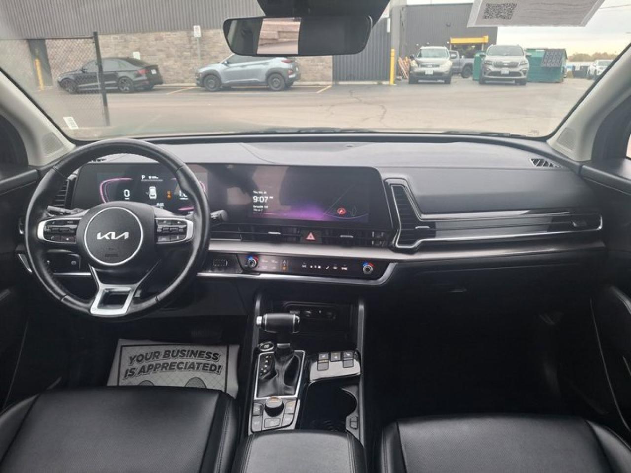 2024 Kia Sportage EX Premium AWD | Leather | Pano Roof | Navi | Heated Seats + Steering | Remote Start and Much More ! Photo