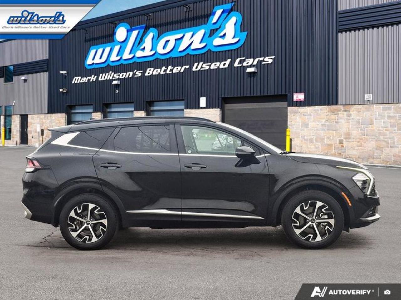 2024 Kia Sportage EX Premium AWD | Leather | Pano Roof | Navi | Heated Seats + Steering | Remote Start and Much More ! Photo