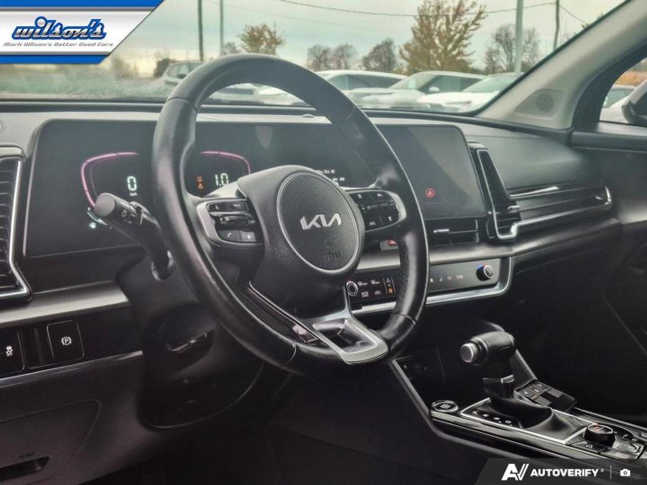 2024 Kia Sportage EX AWD | Leather | Pano Roof | Navi | Heated Seats + Steering | Remote Start and Much More ! Photo