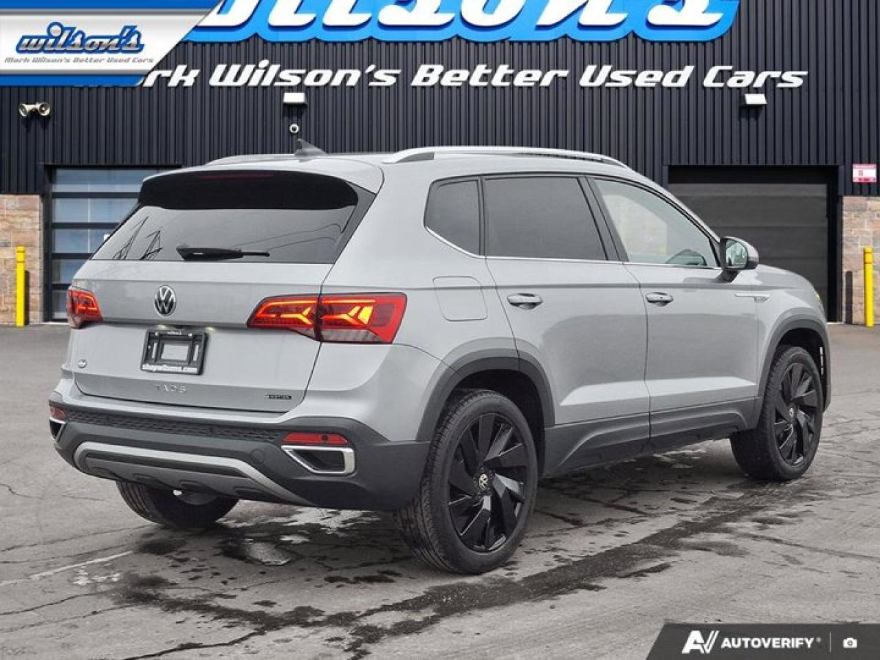 2024 Volkswagen Taos Highline 4Motion | Leather | Pano Roof | Heated + Ventilated Seats | Heated Steering | and More ! Photo4