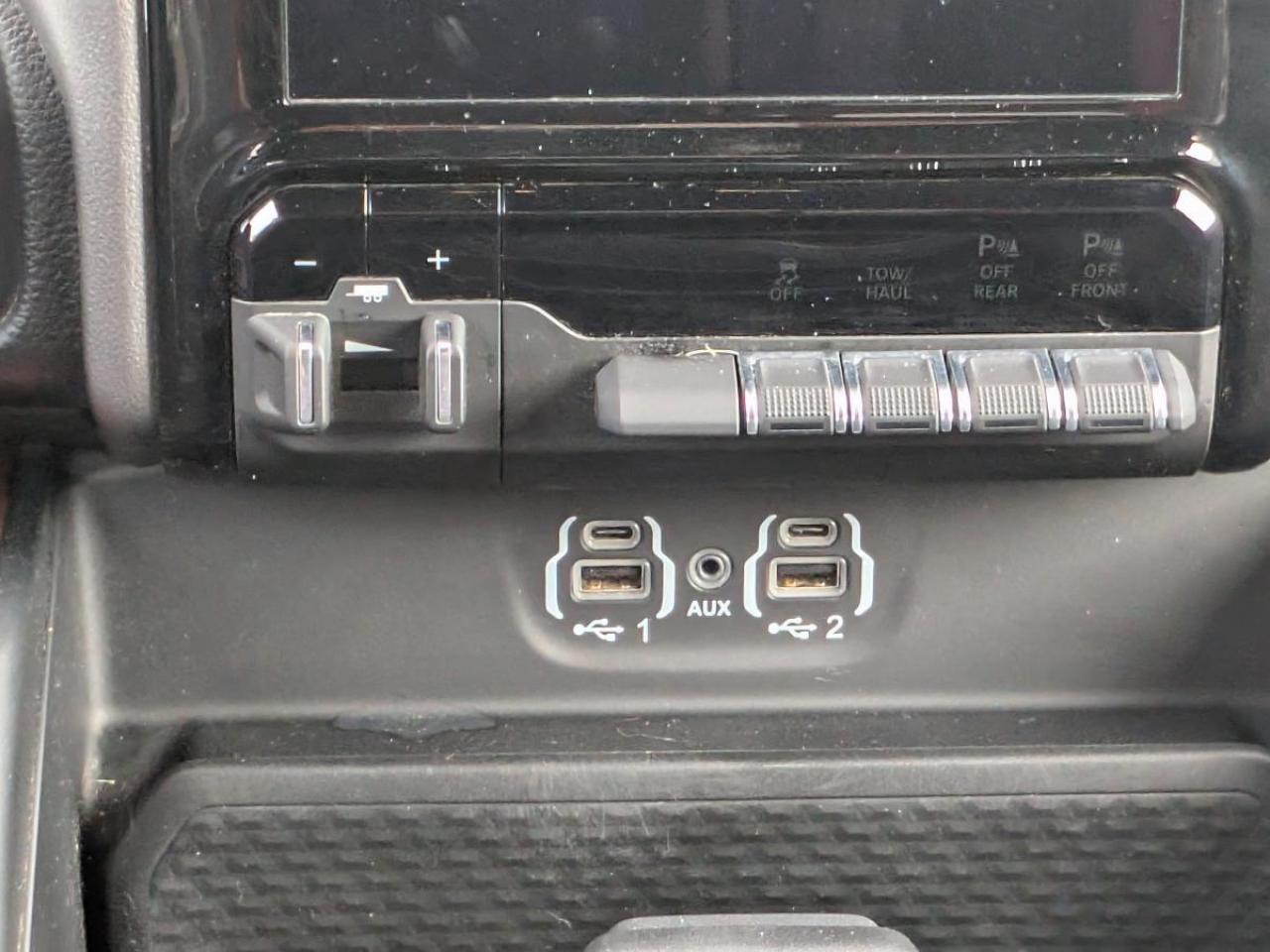 2022 RAM 1500 Rebel 4x4 Crew Cab 5'7" Box Photo