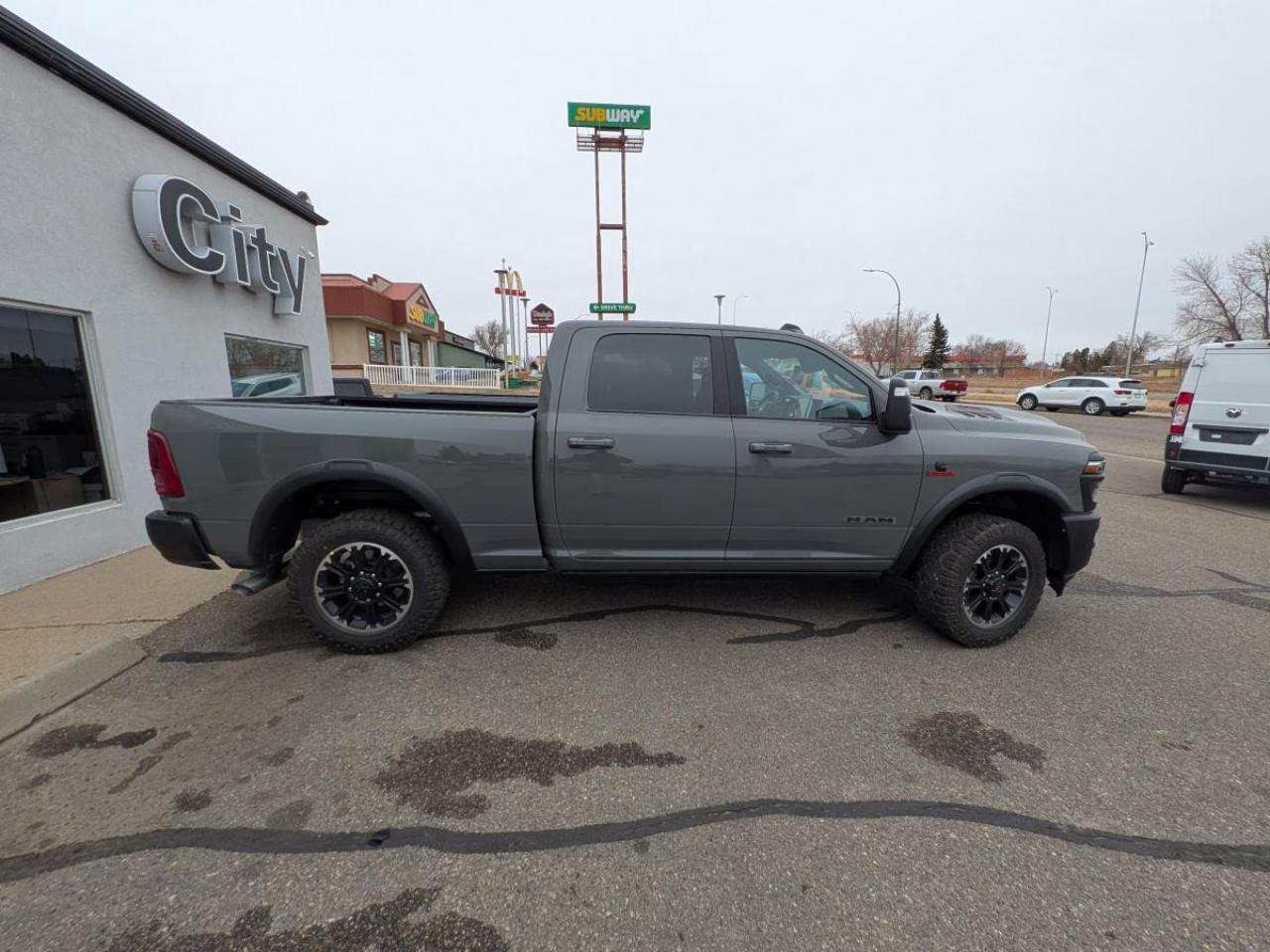 2026 RAM 2500 REBEL 4X4 CREW CAB 6'4" BOX Photo