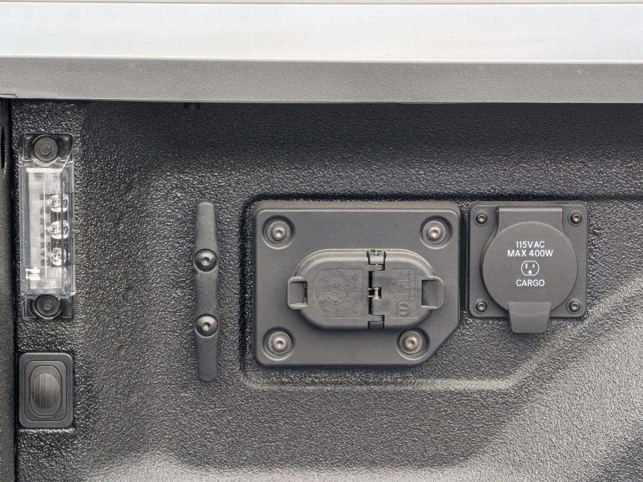 2026 RAM 2500 REBEL 4X4 CREW CAB 6'4" BOX Photo