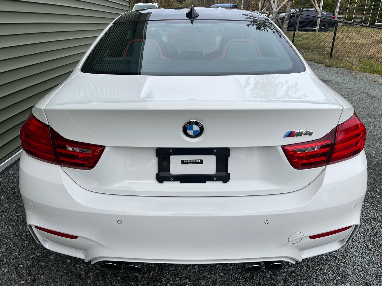 2016 BMW M4 2DR CPE - Photo #4