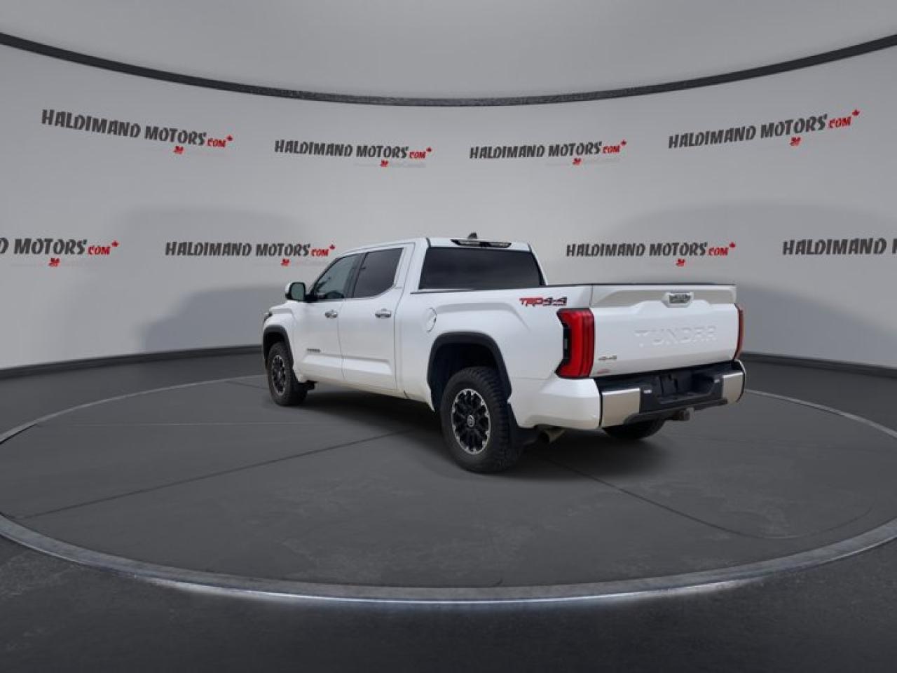 2023 Toyota Tundra Limited 4x4 Crew Photo