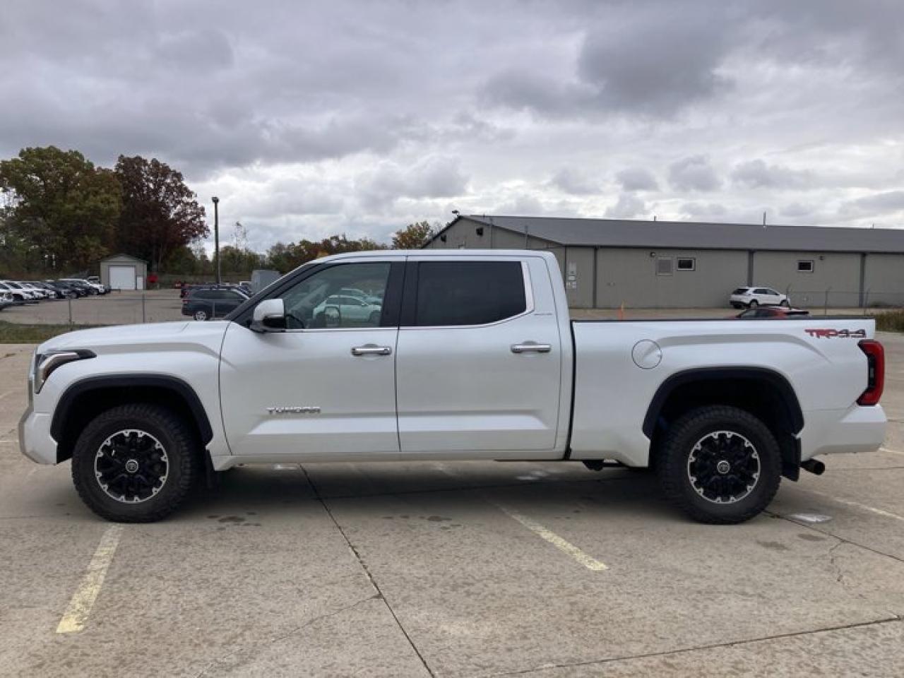 2023 Toyota Tundra Limited TRD OFF ROAD 4x4 CrewMax 6.5ft Box Photo