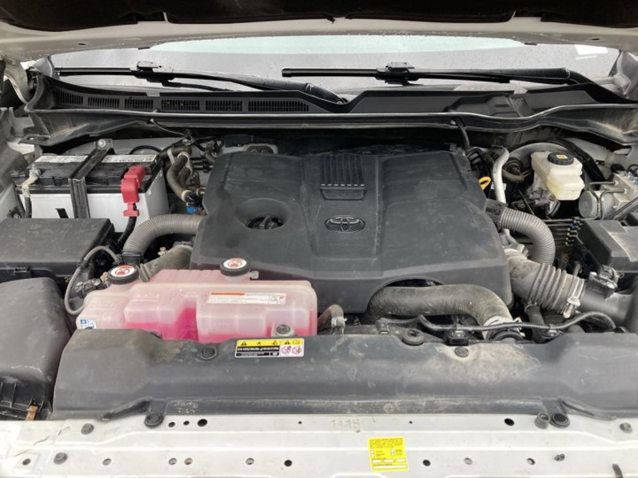 2023 Toyota Tundra Limited TRD OFF ROAD 4x4 CrewMax 6.5ft Box Photo