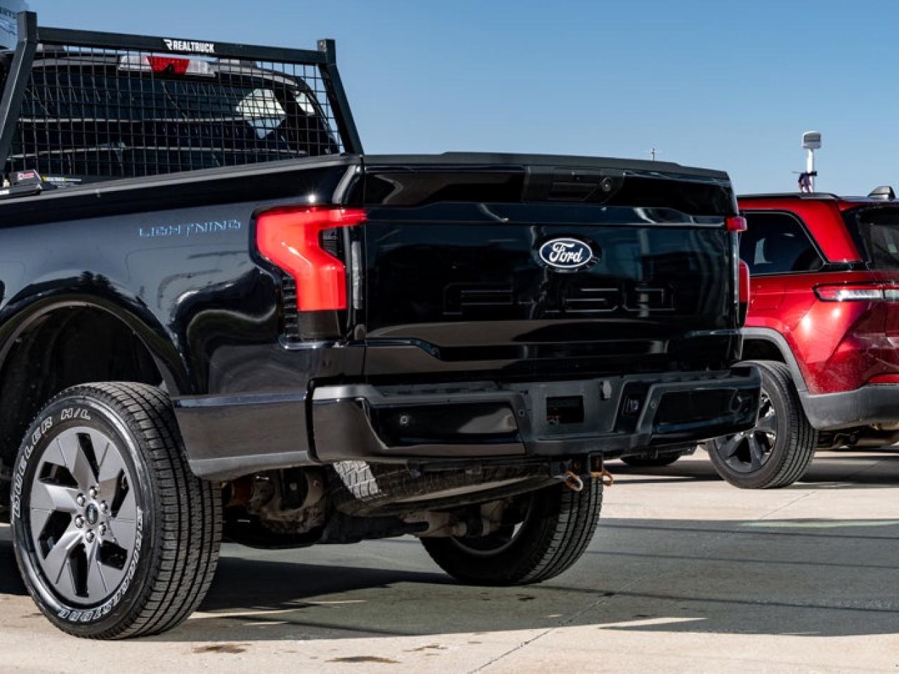 2024 Ford F-150 Lightning XLT Photo