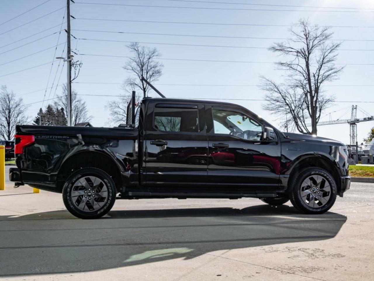 2024 Ford F-150 Lightning XLT Photo