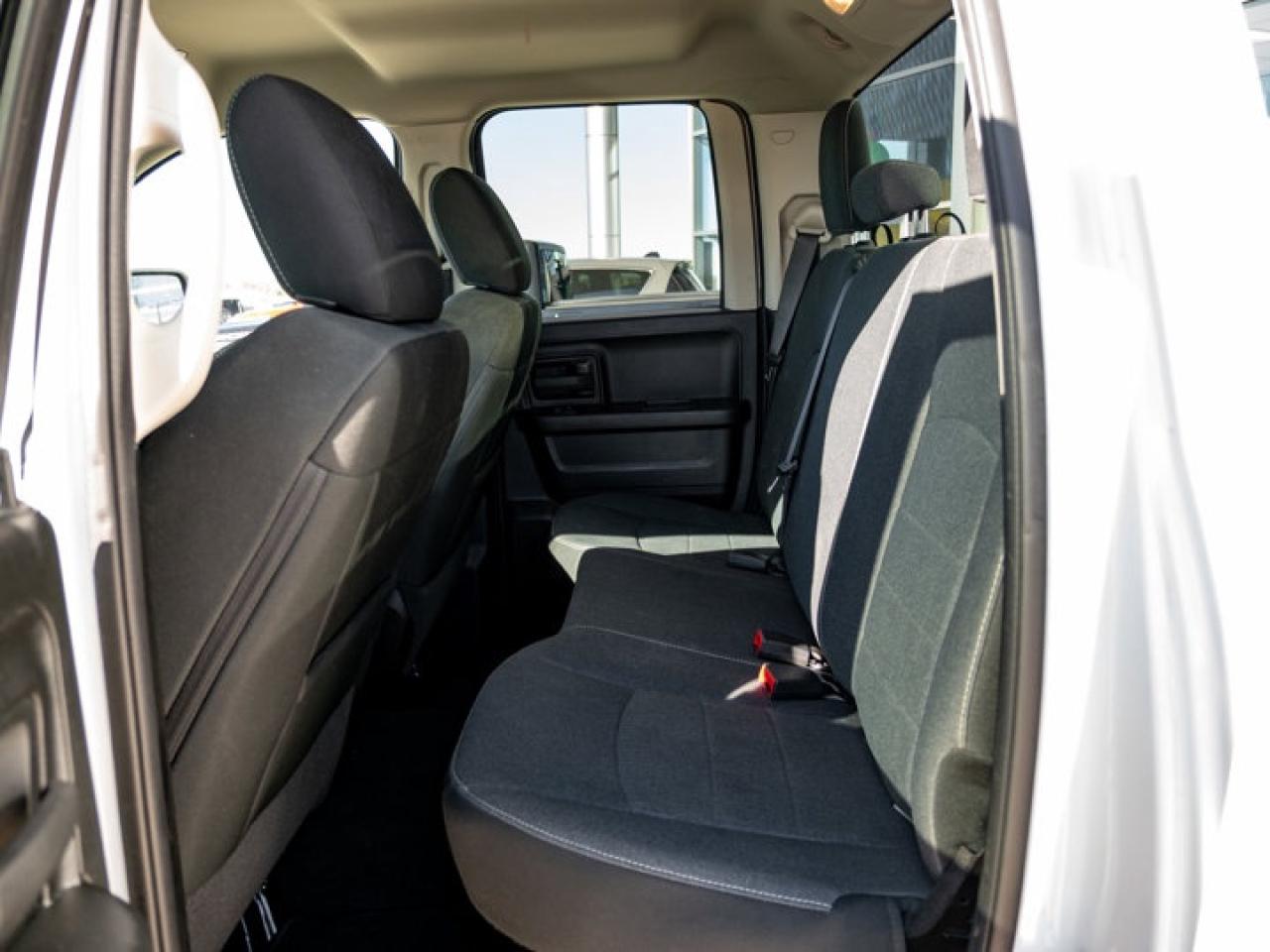 2021 RAM 1500 Classic EXPRESS Photo