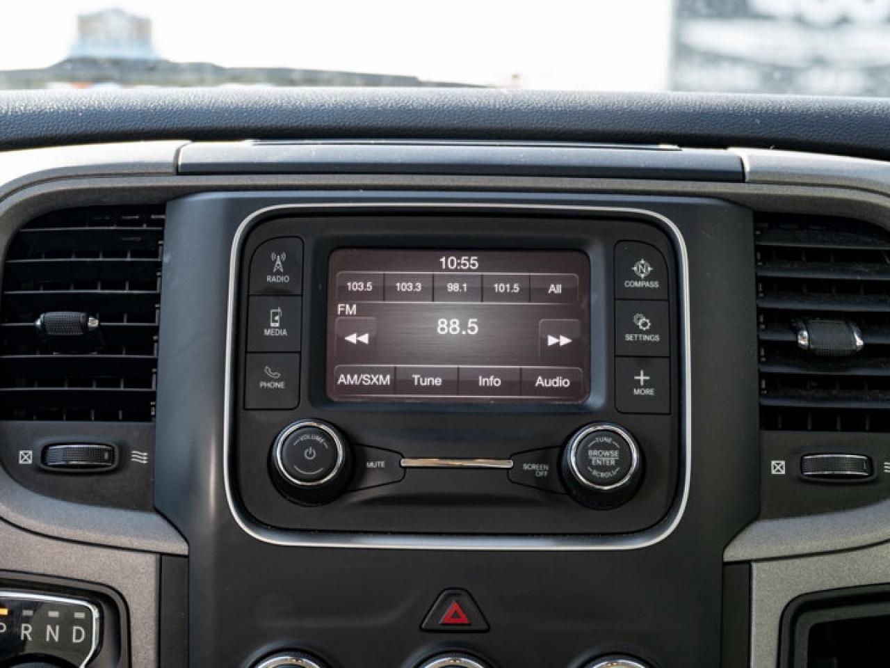 2021 RAM 1500 Classic EXPRESS Photo