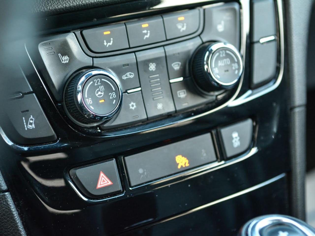 2018 Buick Encore Premium Photo