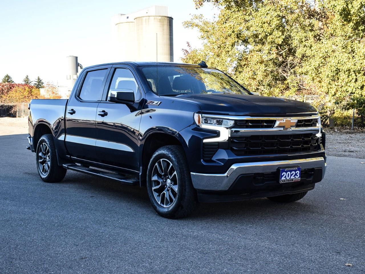 2023 Chevrolet Silverado 1500 Crew Cab Short Box 4-Wheel Drive LT Photo