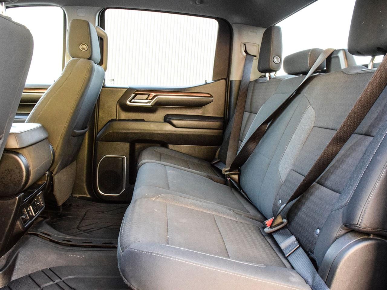 2023 Chevrolet Silverado 1500 Crew Cab Short Box 4-Wheel Drive LT Photo