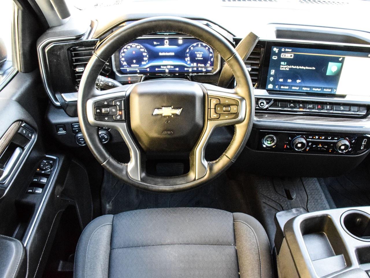 2023 Chevrolet Silverado 1500 Crew Cab Short Box 4-Wheel Drive LT Photo