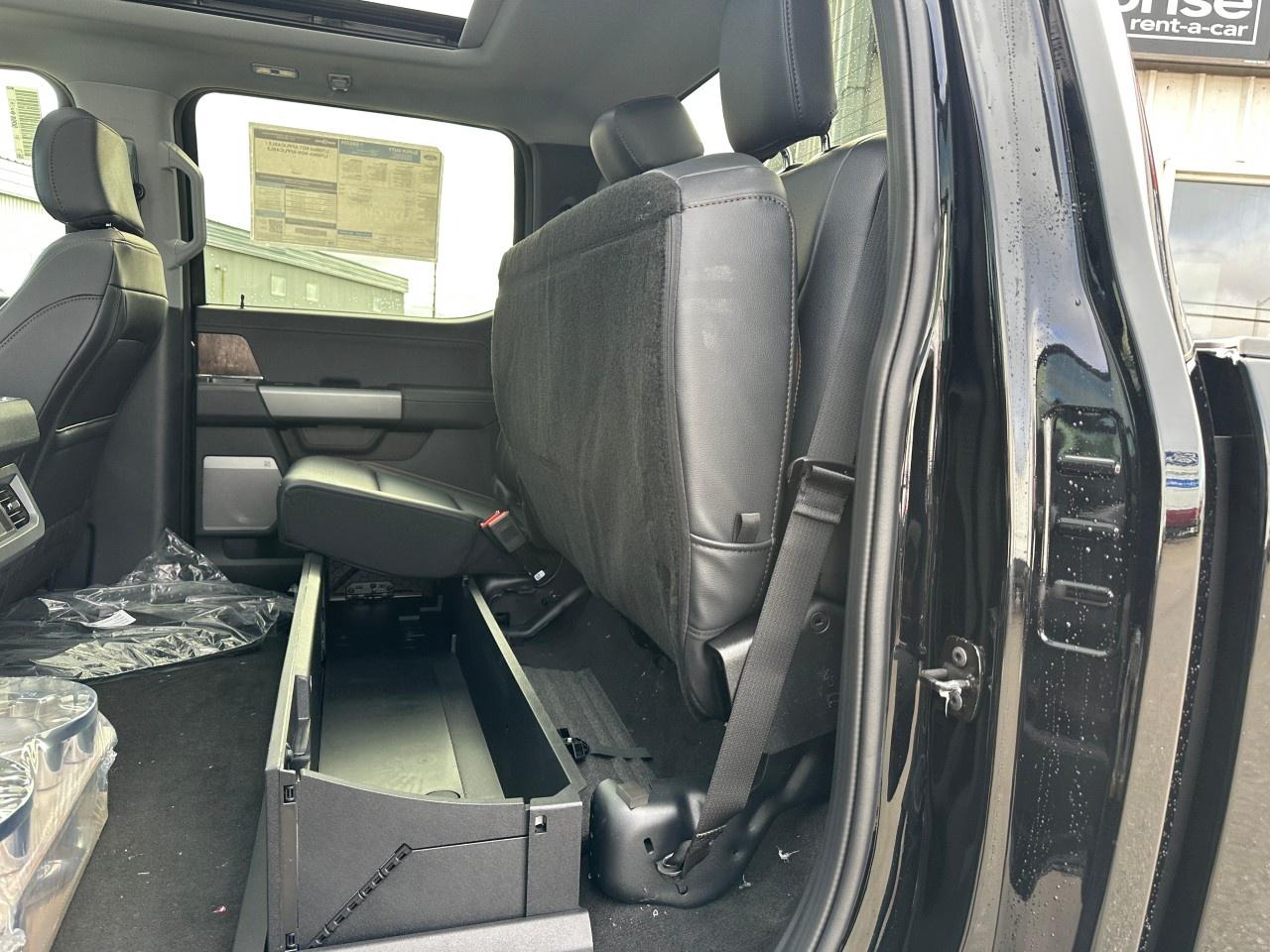 2026 Ford F-250 Super Duty SRW LARIAT 4WD CREW CAB 6.75' BOX Photo