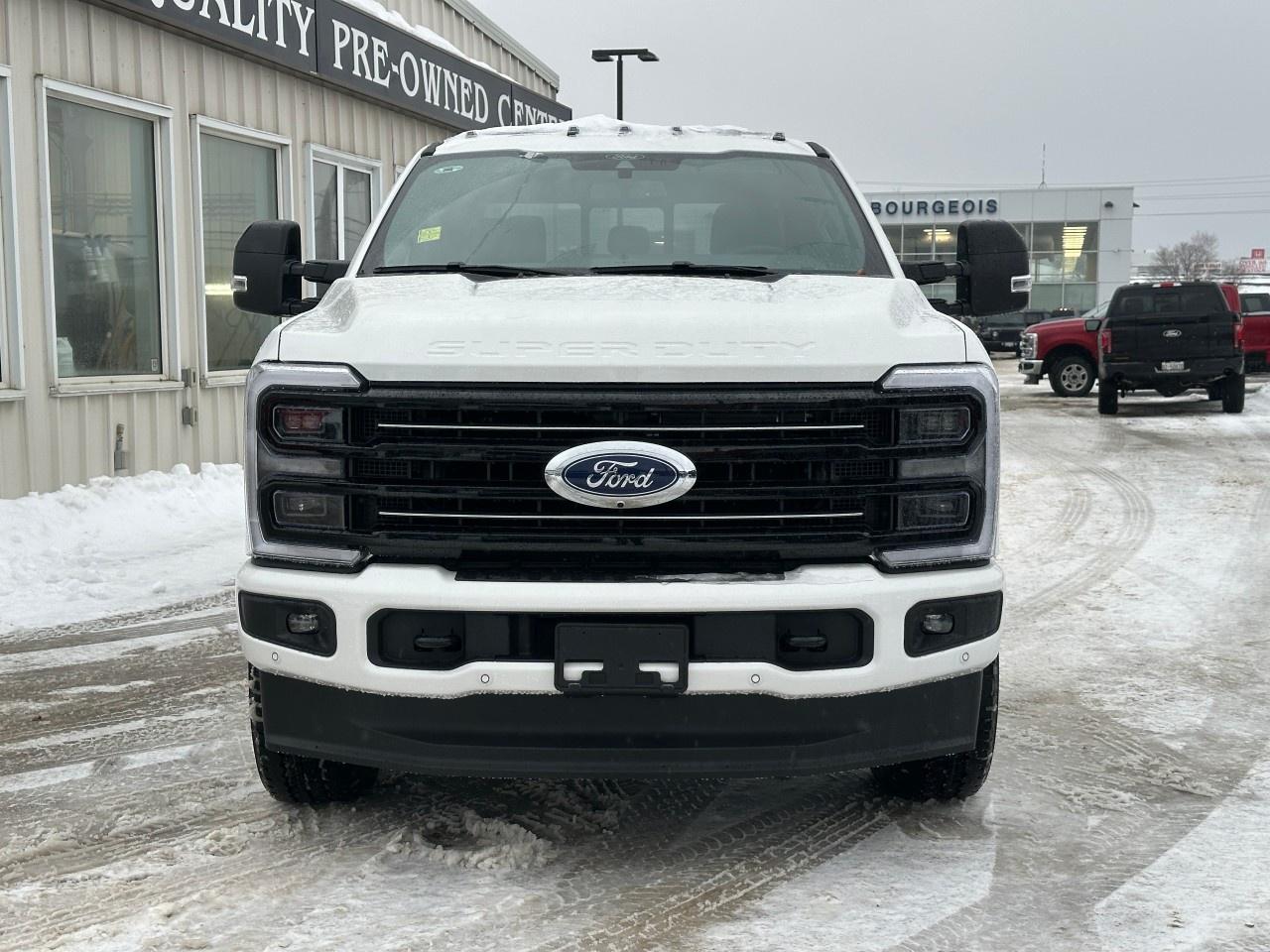 2026 Ford F-350 Super Duty SRW PLATINUM 4WD CREW CAB 6.75' BOX Photo2