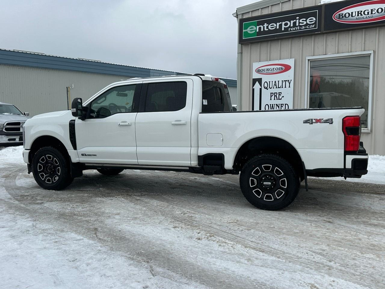 2026 Ford F-350 Super Duty SRW PLATINUM 4WD CREW CAB 6.75' BOX Photo