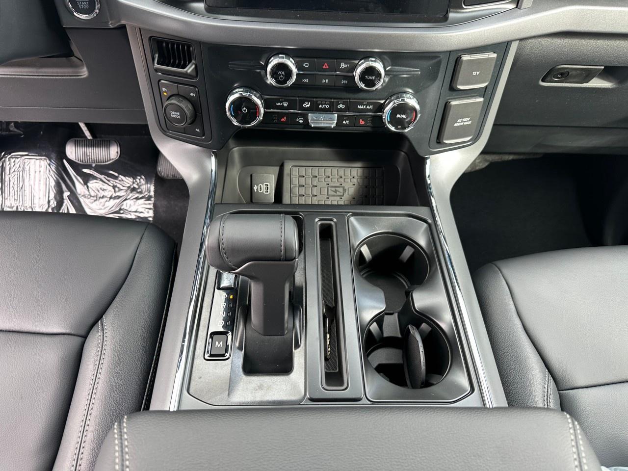 2025 Ford F-150 XLT 4WD SuperCrew 5.5' Box Photo