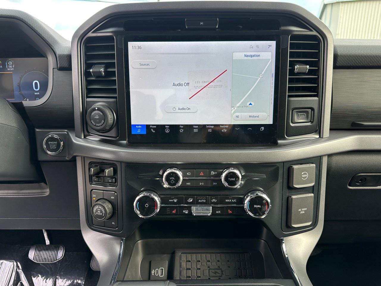 2025 Ford F-150 XLT 4WD SuperCrew 6.5' Box Photo