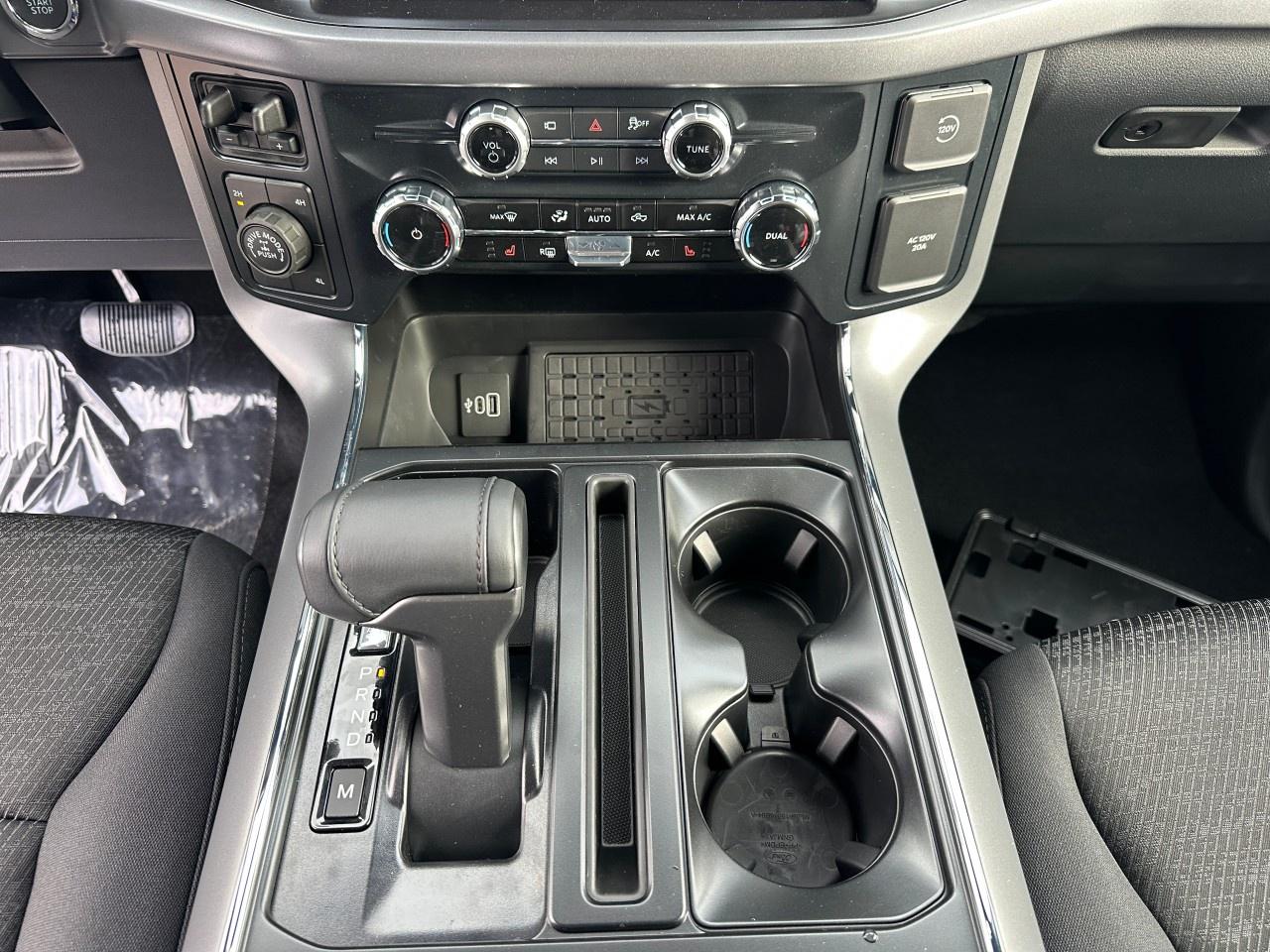 2025 Ford F-150 XLT 4WD SuperCrew 6.5' Box Photo