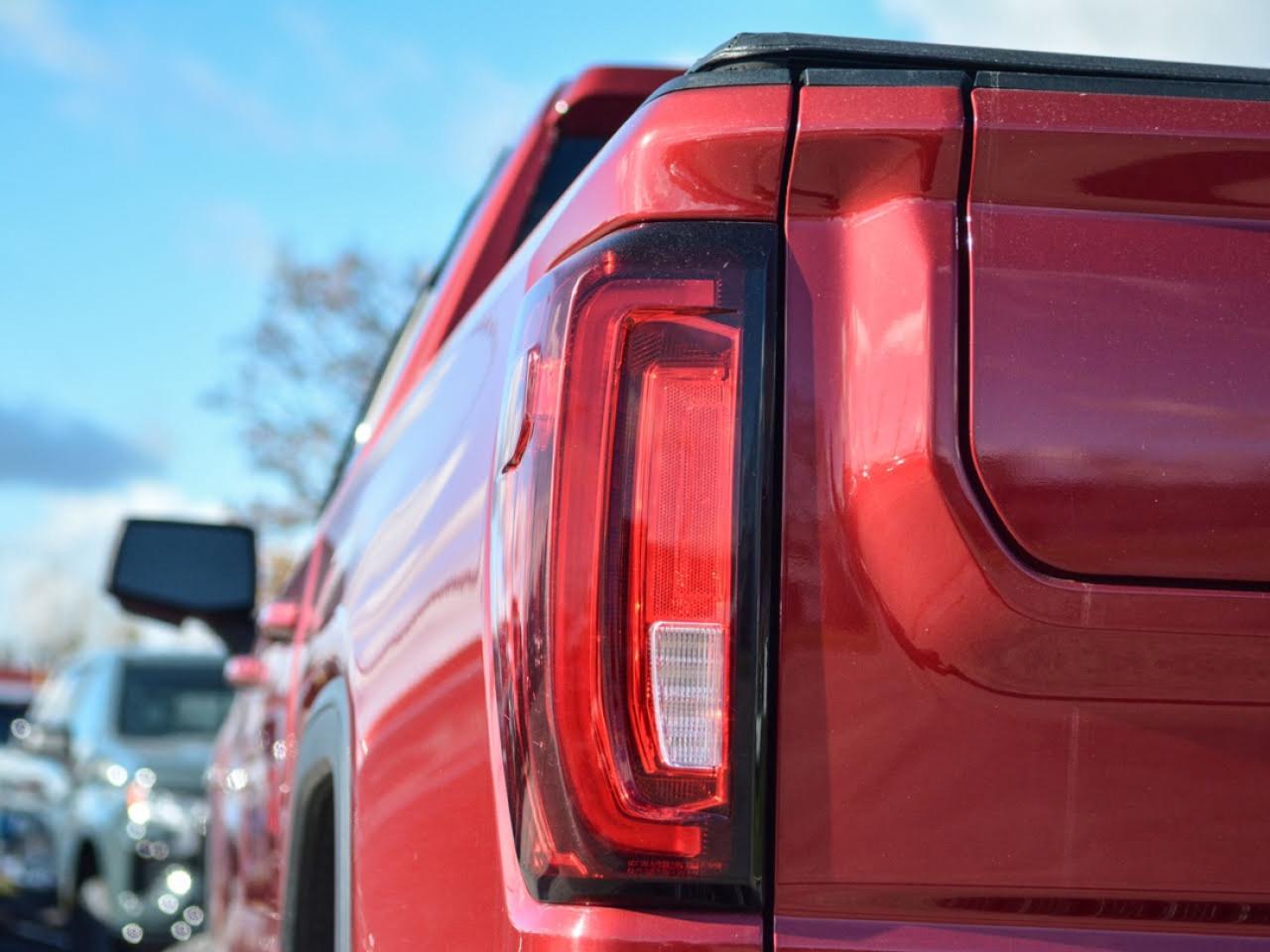 2019 GMC Sierra 1500 AT4 Photo