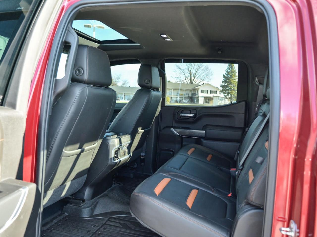 2019 GMC Sierra 1500 AT4 Photo