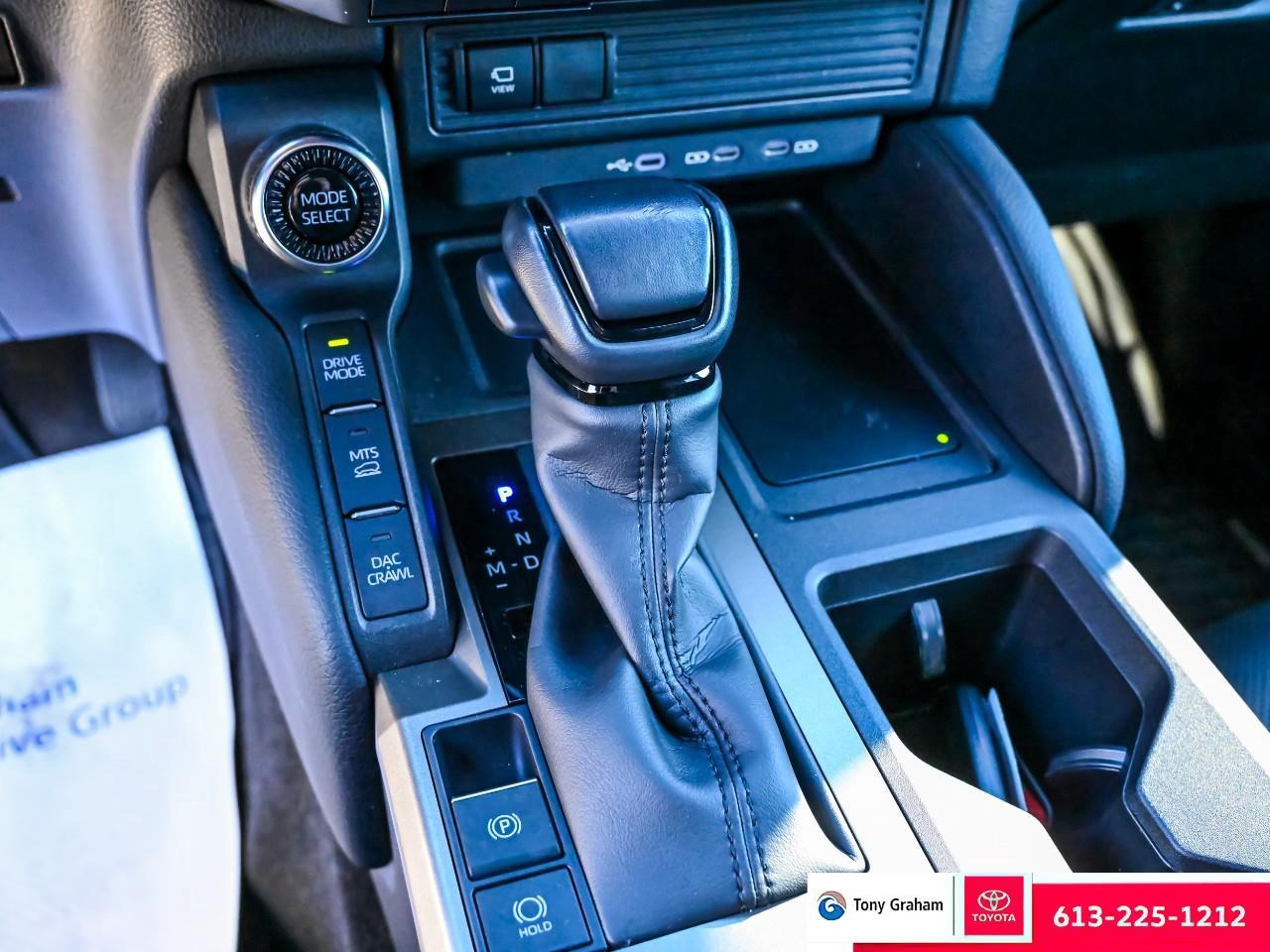 2024 Toyota Land Cruiser  Photo