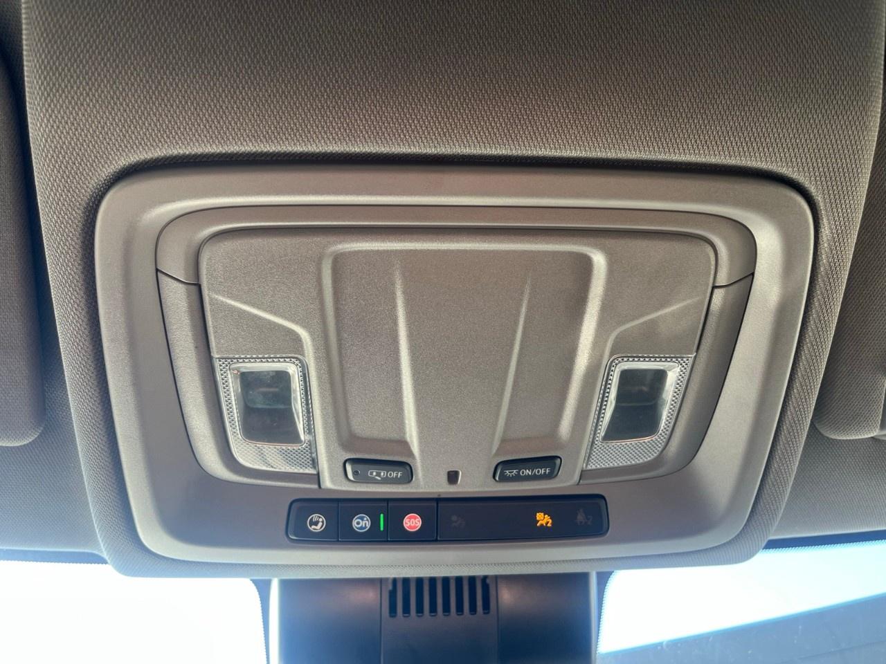 2024 Chevrolet Silverado 1500 Crew Cab Standard Box 4-Wheel Drive LT Trail Boss Photo