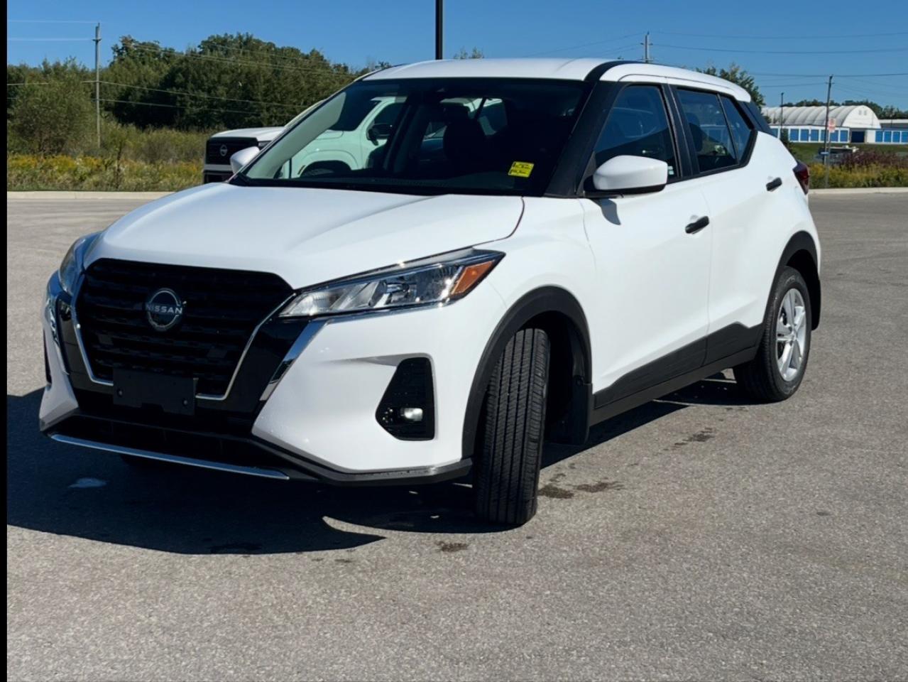 2025 Nissan Kicks Play S FWD Photo