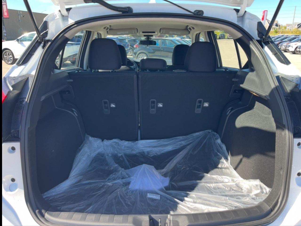 2025 Nissan Kicks Play S FWD Photo