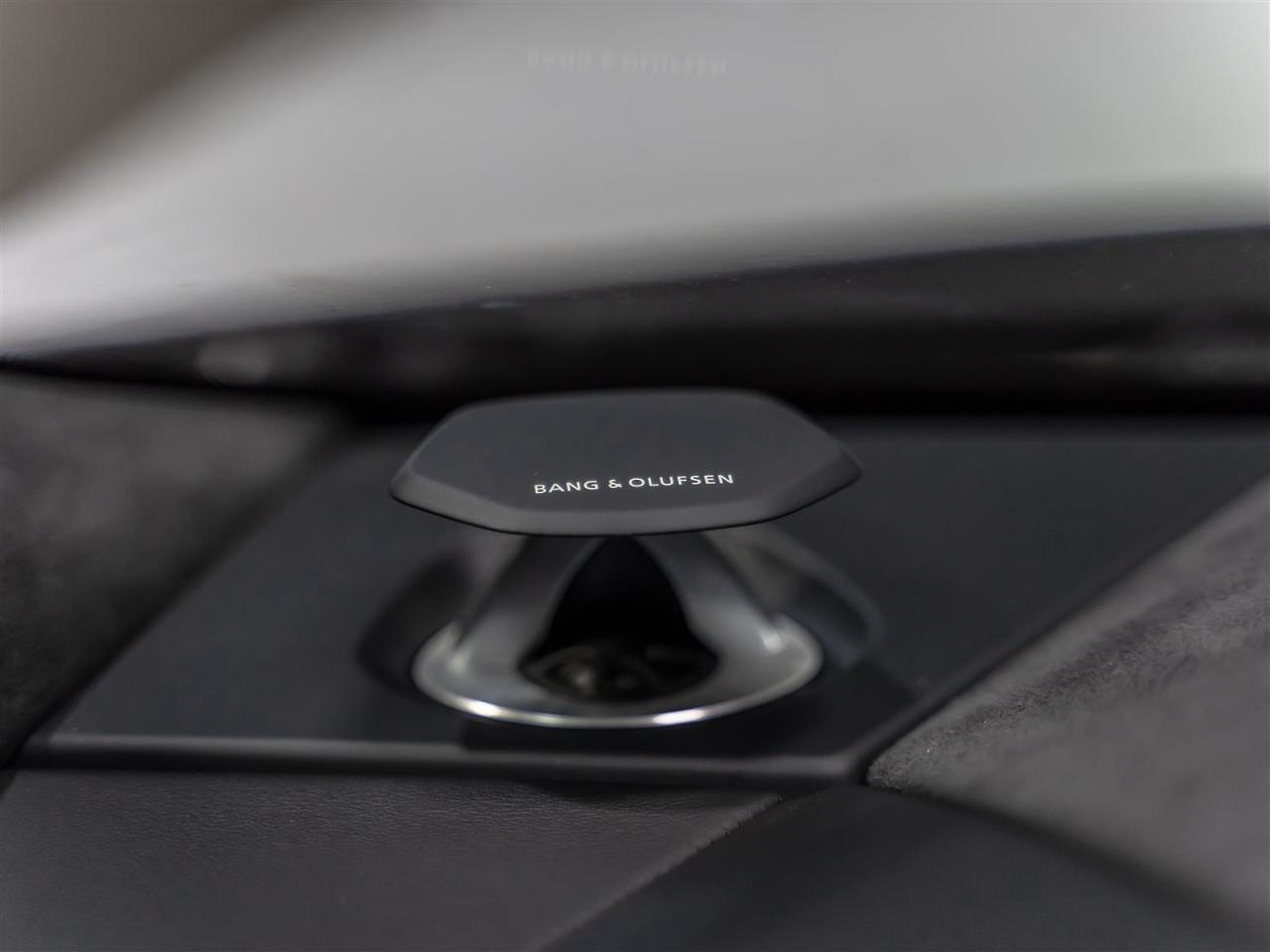 2019 Lamborghini Urus 4 PASSENGER|NIGHT VISION|MASSAGE|B&O 3D|23INCH Photo