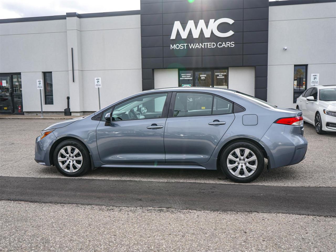 2021 Toyota Corolla LE | NO ACCIDENTS | HEATED SEATS | BLIND SPOT Photo