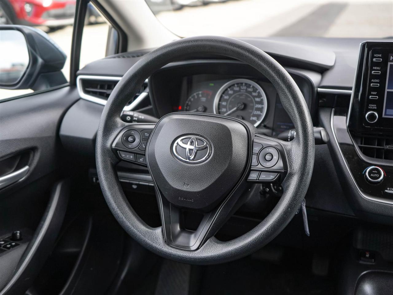 2021 Toyota Corolla LE | NO ACCIDENTS | HEATED SEATS | BLIND SPOT Photo
