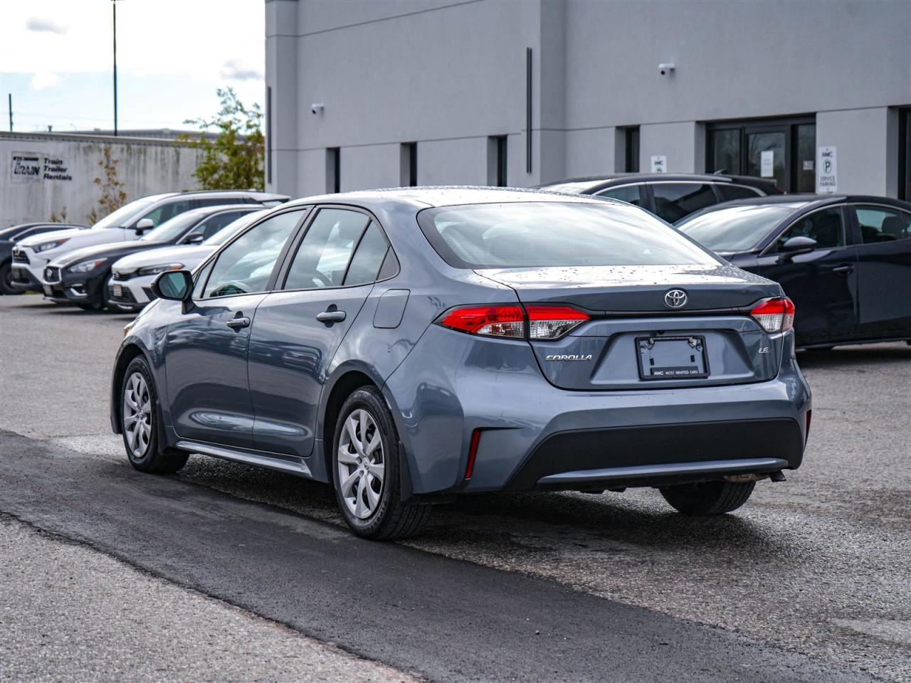 2021 Toyota Corolla LE | NO ACCIDENTS | HEATED SEATS | BLIND SPOT Photo