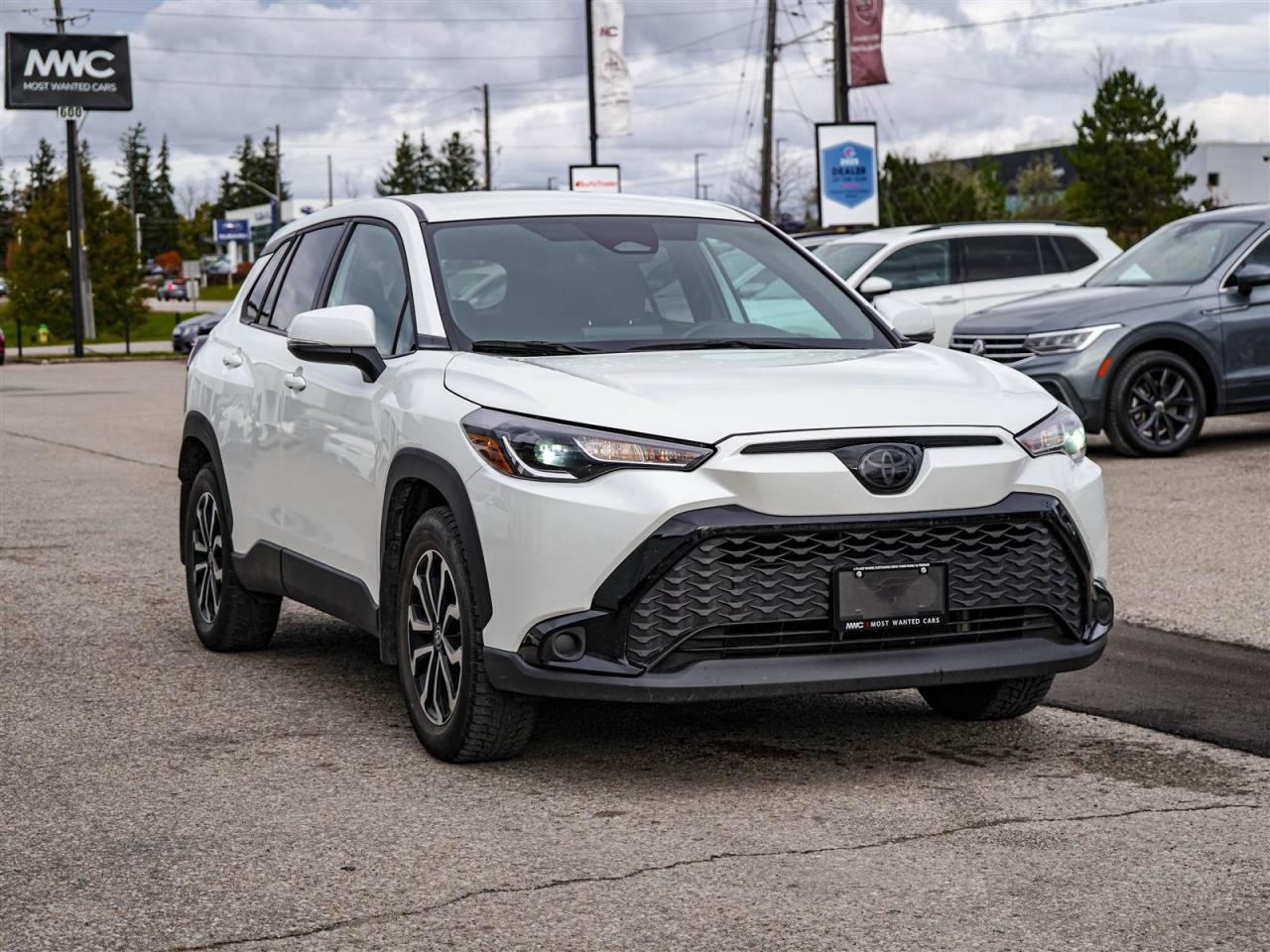 2023 Toyota Corolla Cross SE HYBRID AWD | NO ACCIDENTS | PUSH BUTTON | ALLOYS Photo