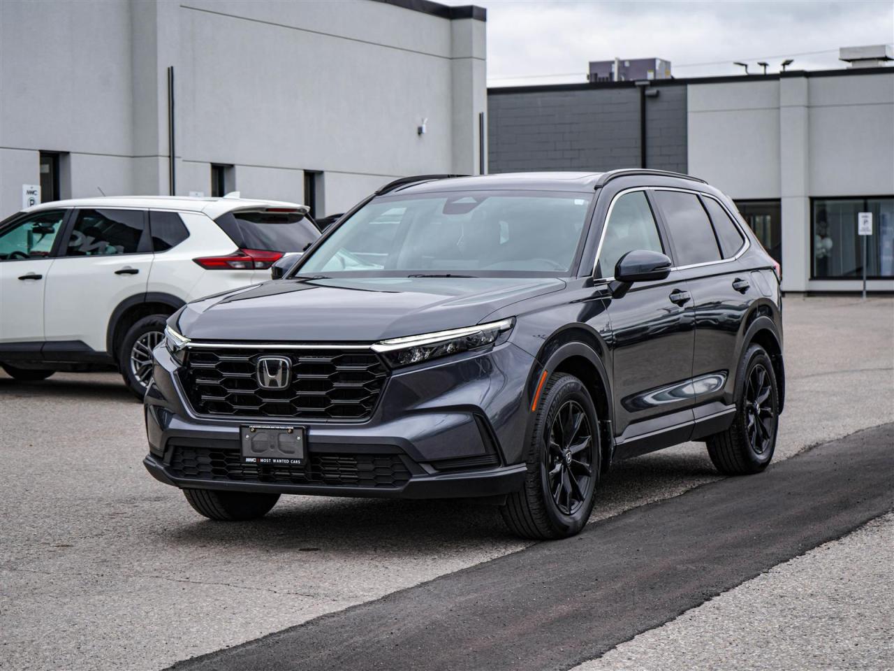 2023 Honda CR-V SPORT AWD | NO ACCIDENTS | SUNROOF | BLIND SPOT Photo