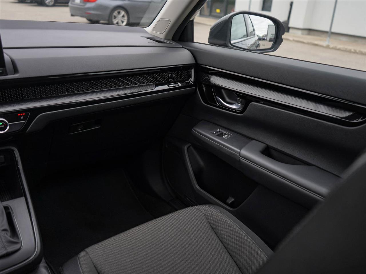 2023 Honda CR-V SPORT AWD | NO ACCIDENTS | SUNROOF | BLIND SPOT Photo